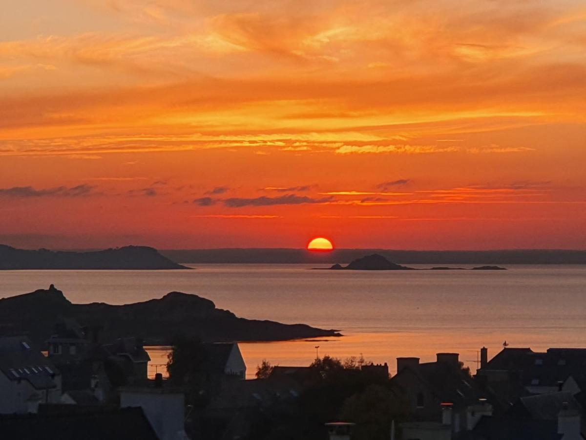Appartement Bretagne Vue Mer Exceptionnelle Sur Les Hauts D'Erquy Au Calme ! Et Au Pied Du Gr34 Eksteriør bilde